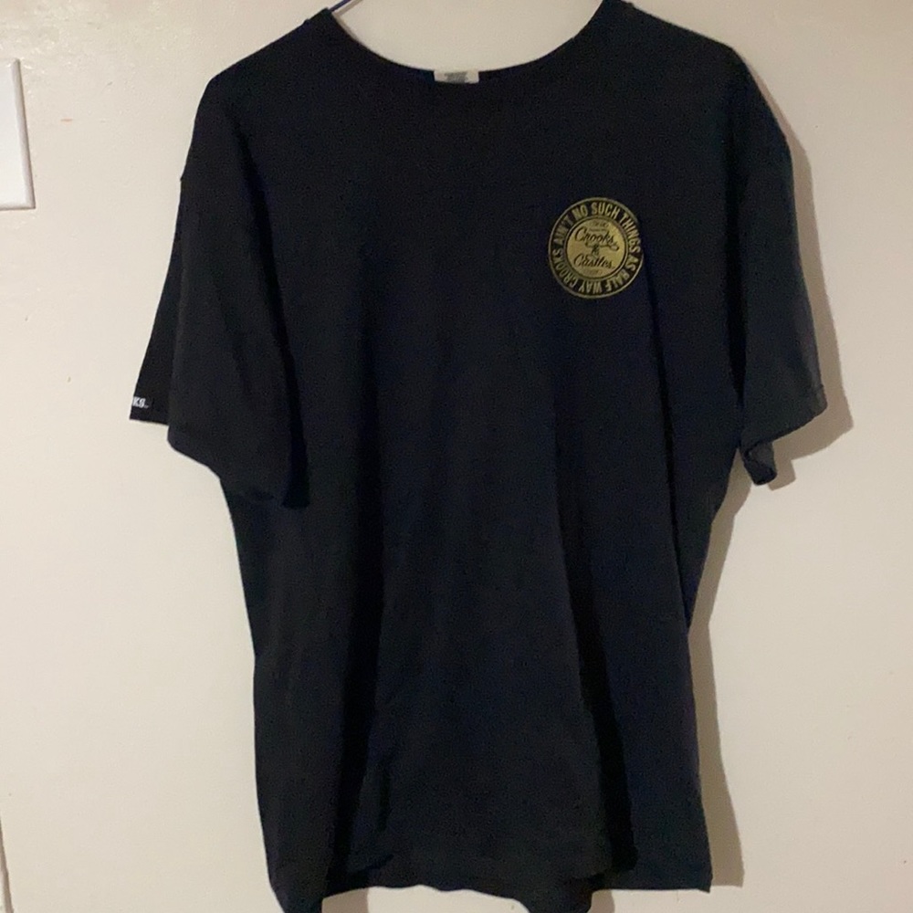 Crooks and castles t shirt